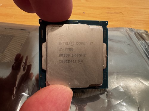 Intel core 7700 3 6ghz - core, i7