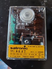 satronic tfi 812.2 mod. 10 Buderus Feuerungsautomat Gasfeuerungsautomat 