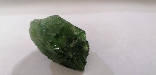 Tsavorit rohstein grüner - rohstein,