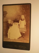 Frankfurt am Main - 3 kleine Kinder - Mädchen Kleinkind Baby - Taufe ? / KAB