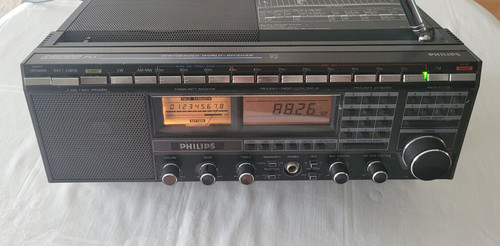 Philips d2999 pll - philips,