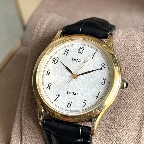 Seiko dolce quartz gold - seiko,