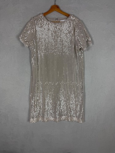 White label company - label,,