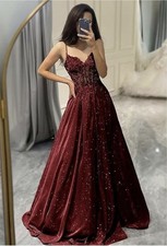 V Ausschnitt Glitzernde Spitze Applique Abschlussballkleider Spaghetti Träger