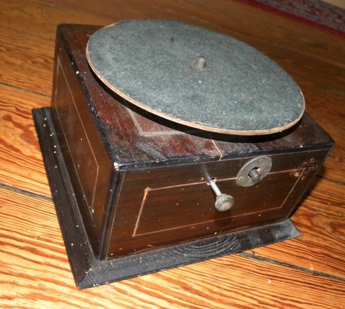 Orig alter holzkasten - orig.alter,