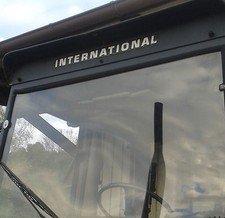 IHC 2x Aufkleber für Kabine