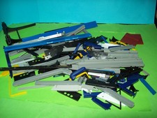 Revell Italeri  1/24  1/25 Reste von Rahmenteilen