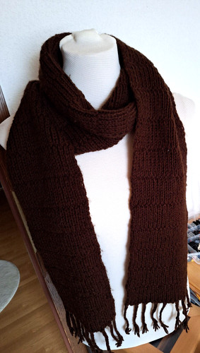 Handgestrickter schal langer - handgestrickter, schal,