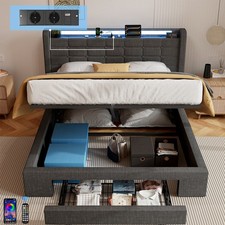 Polsterbett Doppelbett 140x200cm Streifen mit USB Bettgestell LED Lattenrost DHL