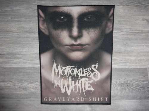 Motionless white patch - white,