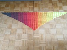 Dreieckstuch Schal Handarbeit Neu gestrickt Neon + Regenbogen-Farben