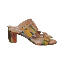 Brenda Zaro, Mules, Größe