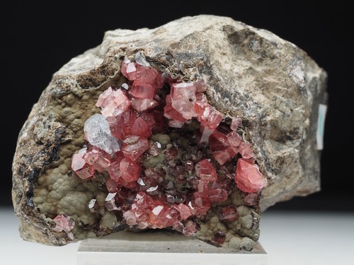 Rhodochrosit uchucchaacua - rhodochrosit,,
