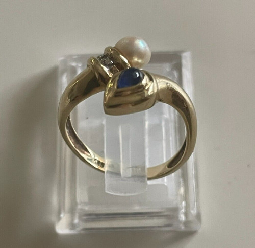 Ring 585 14kt gold - 14kt., saphir