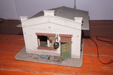 BOD] LGB / Pola Spur G 331735 Tankstelle + Fehlteile (Außenanlage) siehe Bilder