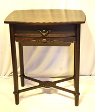 Sehr schöner, alter Nähtisch, Eiche dunkel, um 1920/30...