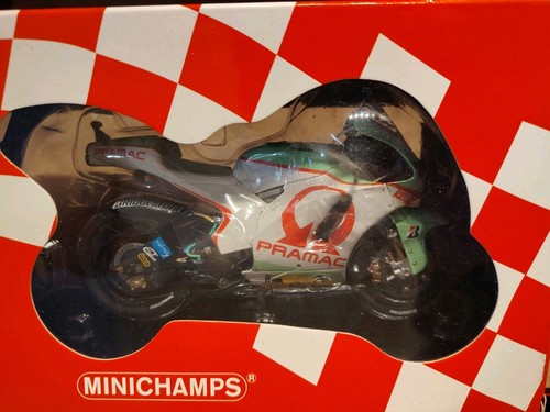 Minichamps pramac ducati - minichamps,