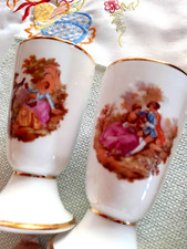 4 antike franz. Porzellan Pokale mit Genremalereien/ Liebesszenen  von Limoges  