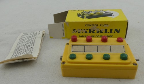 Gelbes stellpult steuerpult - stellpult,