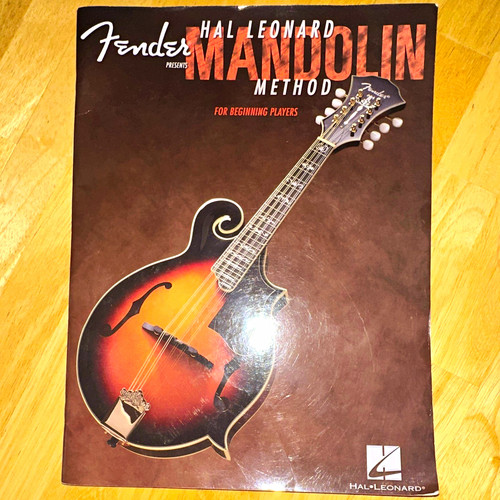 Fender presents hal - presents,
