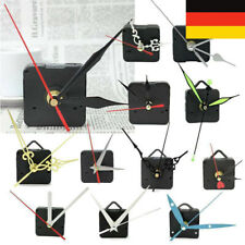 Quarz Uhrwerk aus Kunststoff