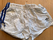 Adidas Glanz Sprinter Shorts, weiss / blau, Gr. 4, sehr gut erhalten