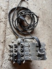 Hydrauliksteuerblock mit elektrischer Bedienung 4 dw Steuergeräten