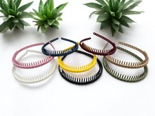 Modischer Haarreif in