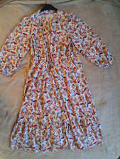 leichtes Damenkleid