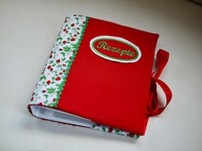 DIN A 5 Ringbuch Rezeptbuch mit Buchhülle "ERDBEERE" PERSONALISIERT bestickt