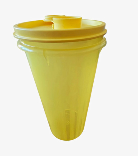 Tupperware becher mit deckel - becher,