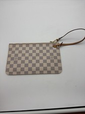Louis Vuitton Pochette