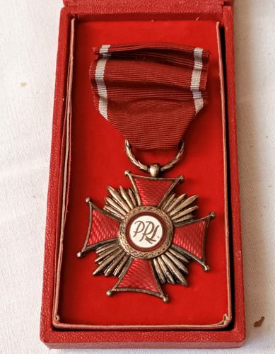 Polen orden ehrenzeichen - orden, ,