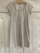 Hübsches Damen-Sommerkleid
