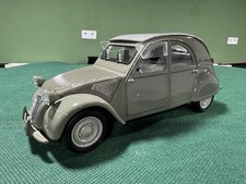 1:18 Maisto Citroen 2 CV Grau Ente Modellauto Sammlerstück