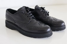 Prada Schnürschuhe