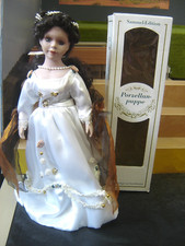 Porzellan-Puppe 40cm groß mit Ständer Sammeledition "Gebraucht"(556)