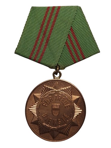 Ddr orden medaille für treue - orden,