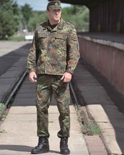 BW Feldhose schwer flecktarn