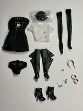 Integrity Toys Nu Face Pretty Reckless Rayna Ahmadi Nur Outfit
