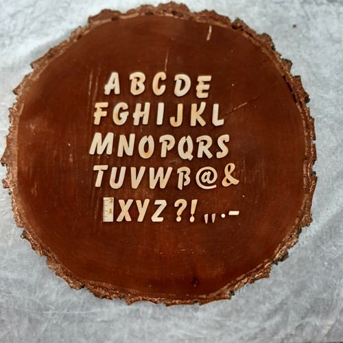 Buchstaben zahlen aus holz - buchstaben,