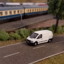 Mercedes-Benz Vito Bus, Spur