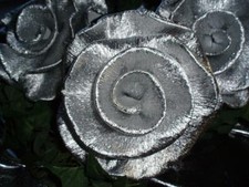 30 x silber XXL Krepprosen