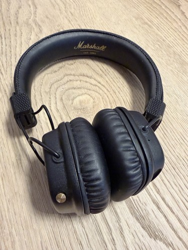 Marshall major - marshall, v