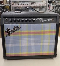 Fender Vibro-Champ XD Gitarren