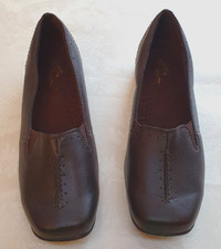  EASY STREET COMFORT WAVE