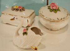 2 Deckeldosen gem. Original