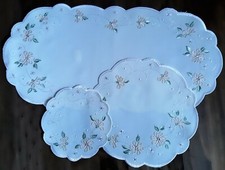 Deckchen Plauener Stickerei