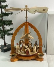 3220/25 Weihnachtspyramide