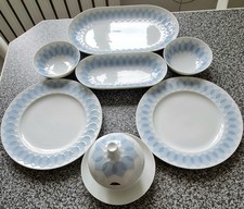 Rosenthal, 2 Servierplatten, 2 Schälchen, Sauciere, 2 Teller, neuwertig